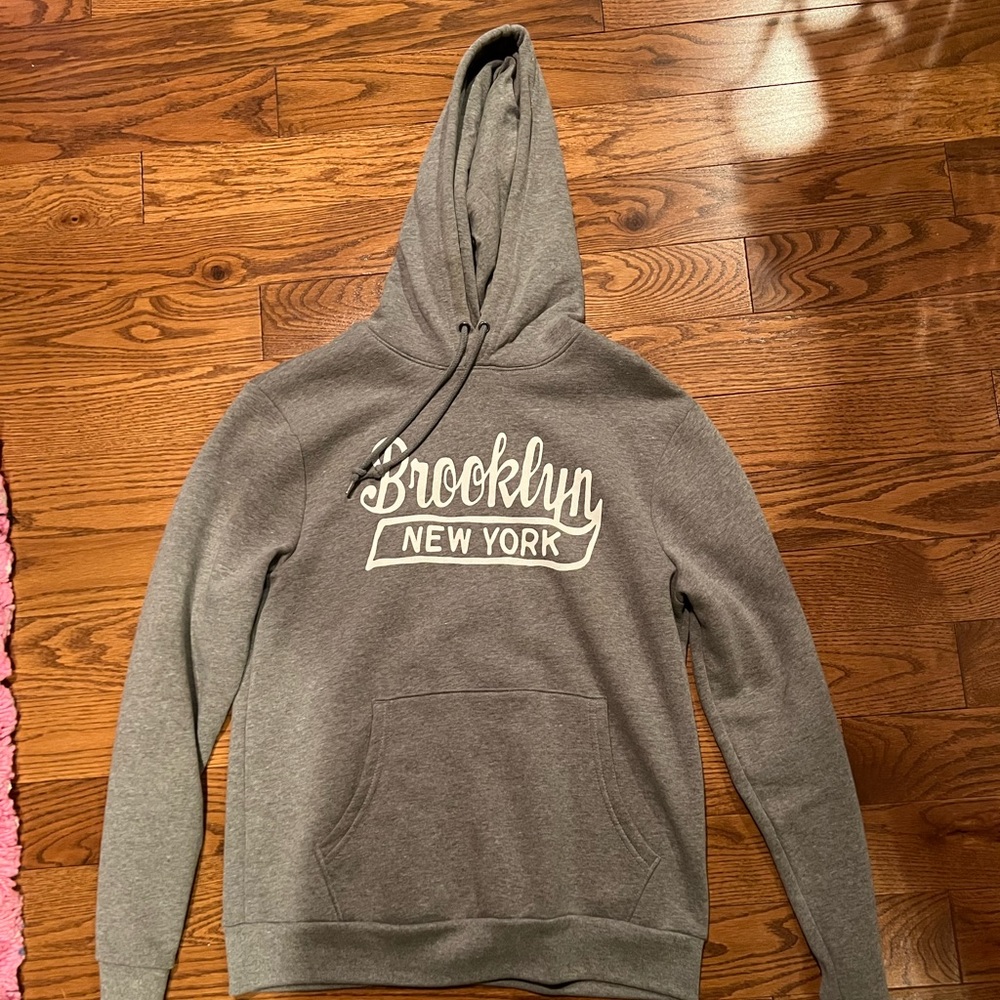 Gray Old Navy Sweatshirt